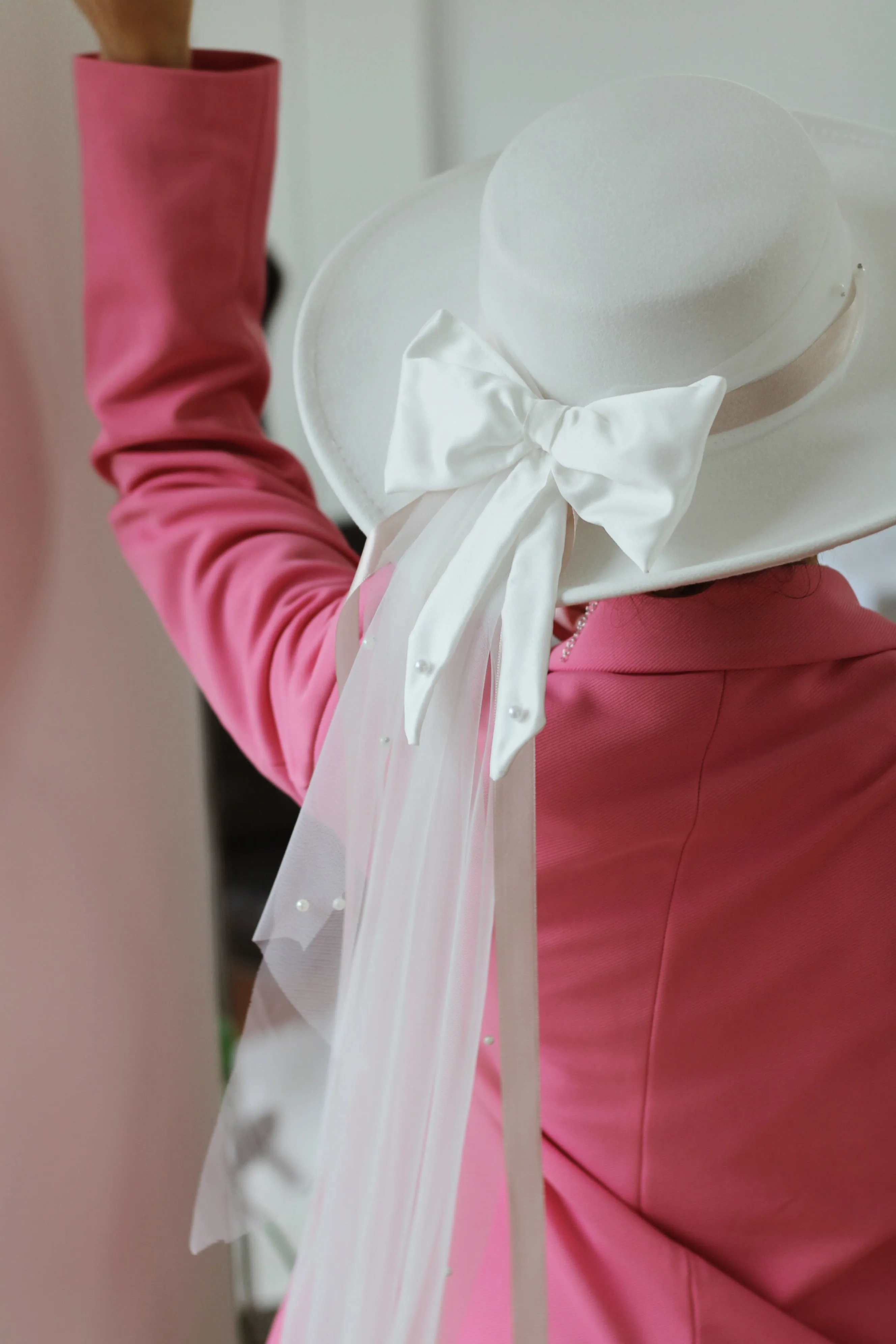 Bridal Hat with tulle bow