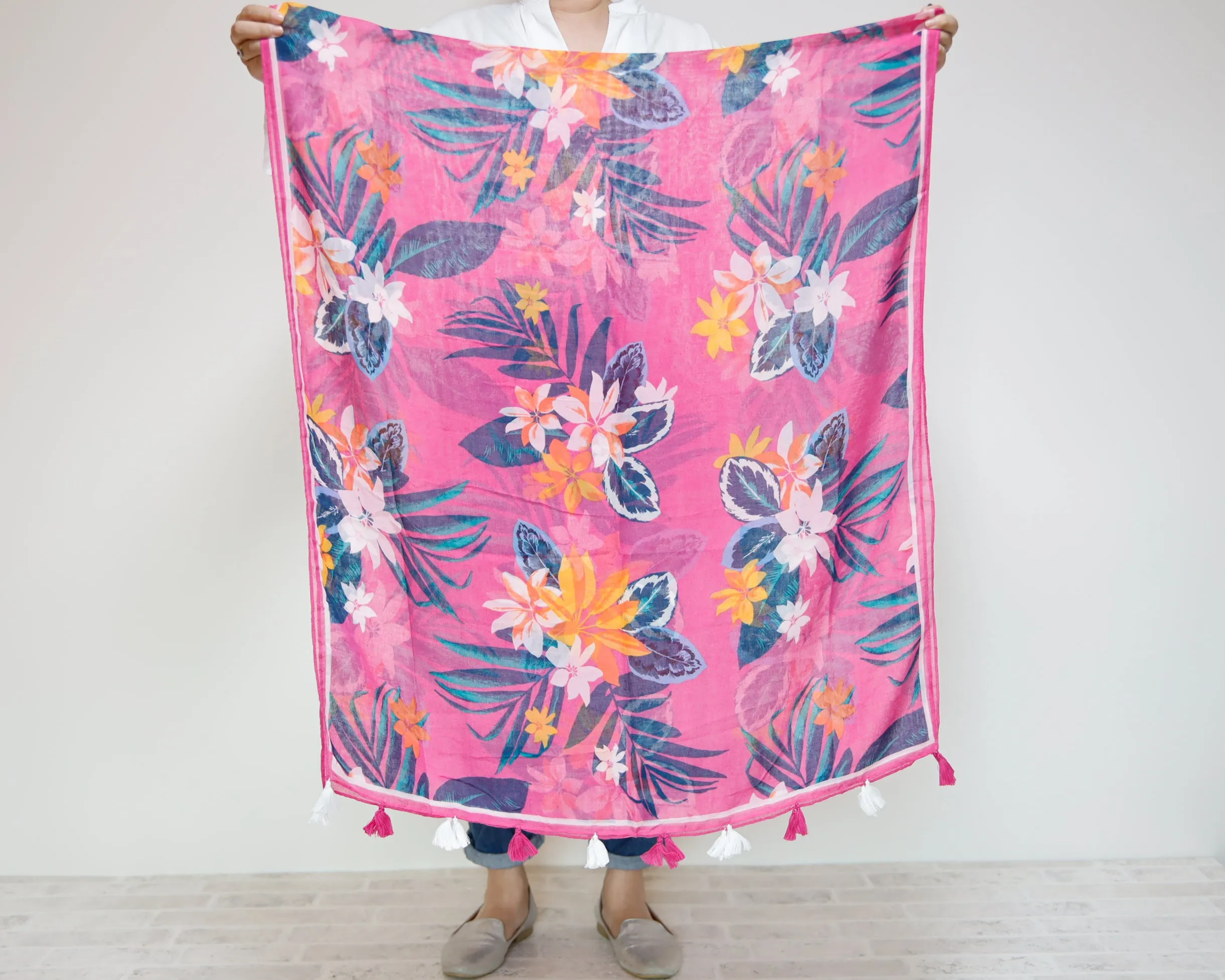 <A20>  PRINTED  Scarf PINK